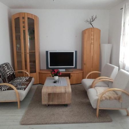 Ferienwohnung Lion Haus Vohl Екстер'єр фото